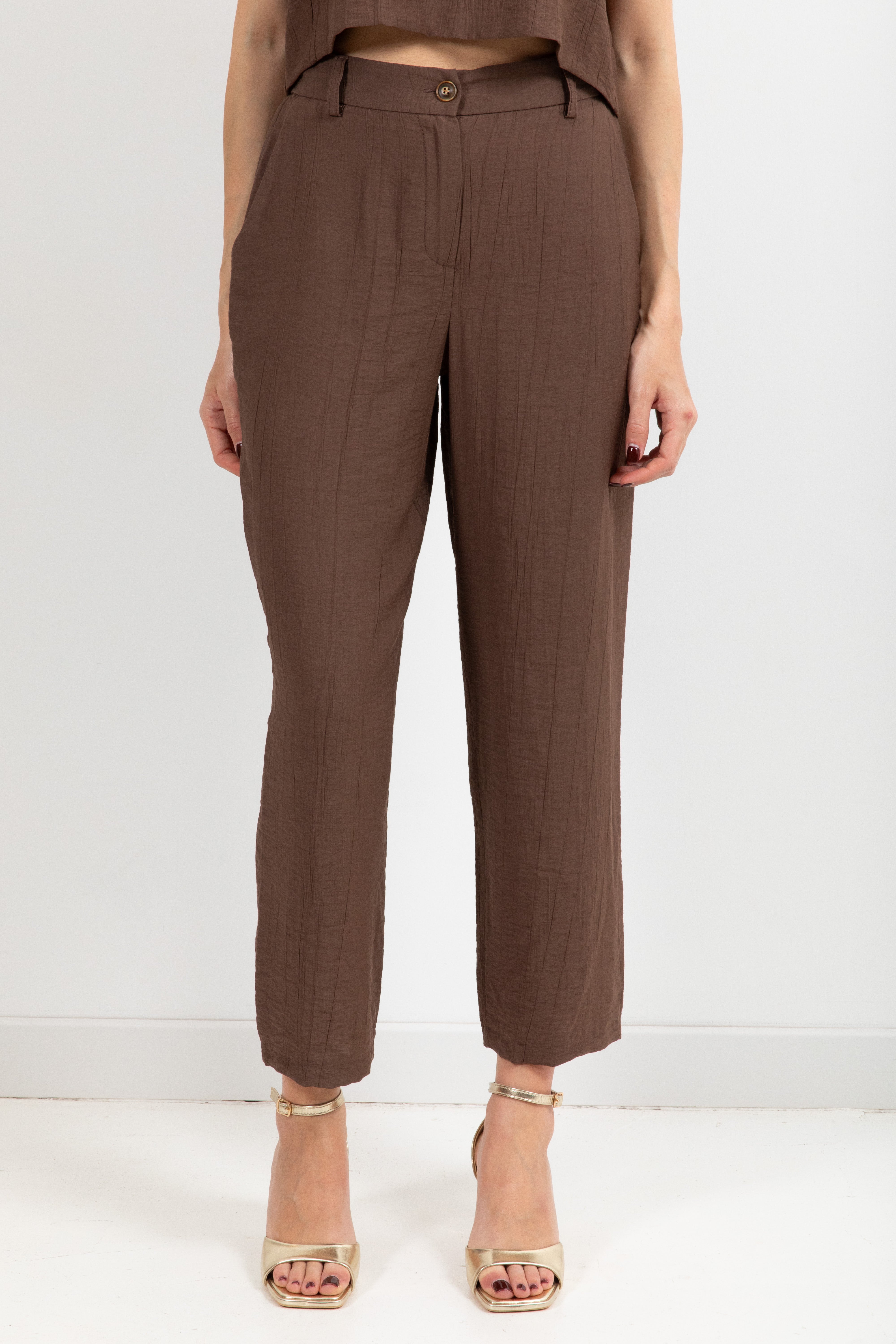 Pantalone in viscosa goffrata carrot-fit Tensione IN