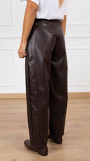 Pantalone in eco-pelle con elastico sul retro variante moro Susy Mix