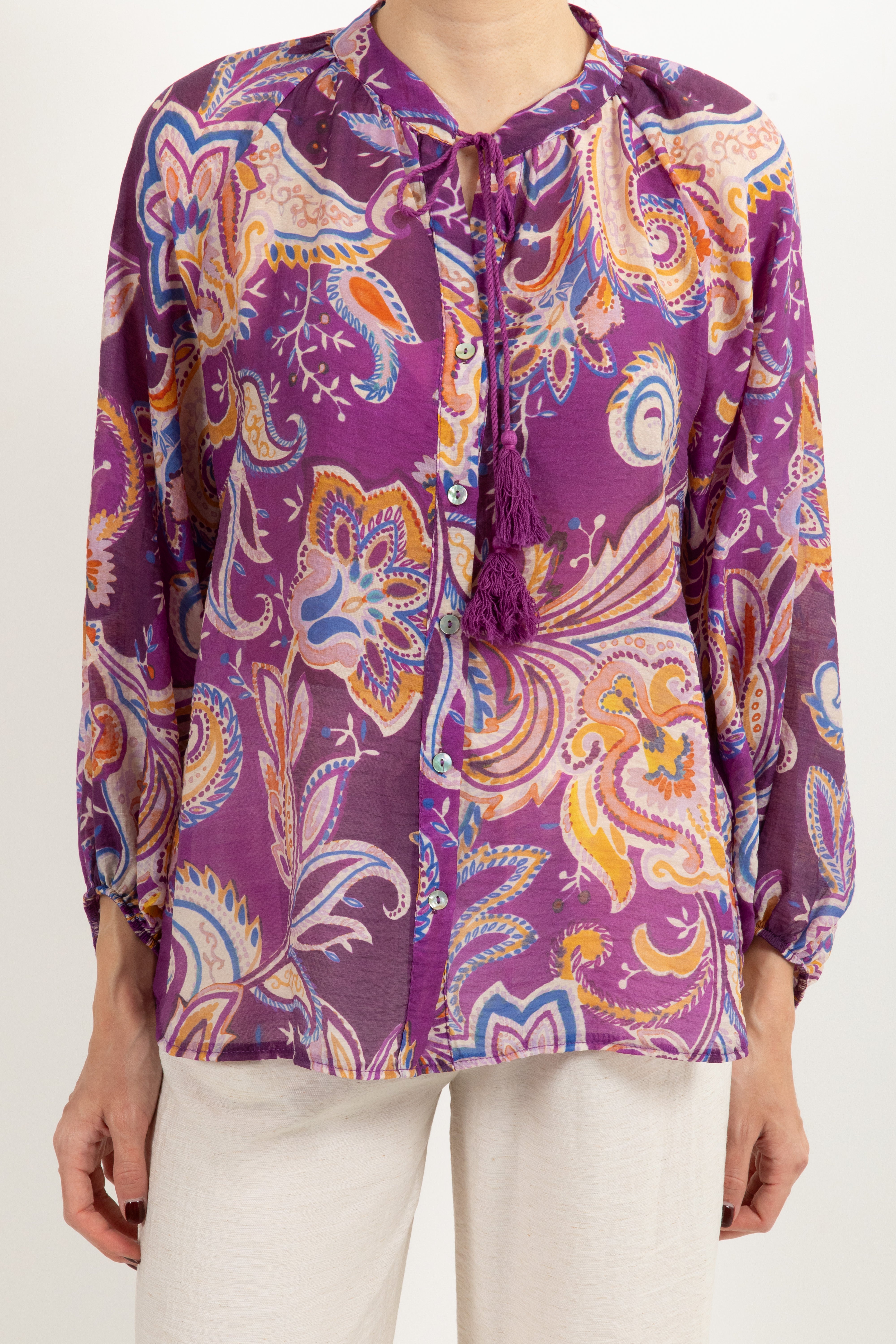 Camicia con nappine fantasia cachemire Tensione IN