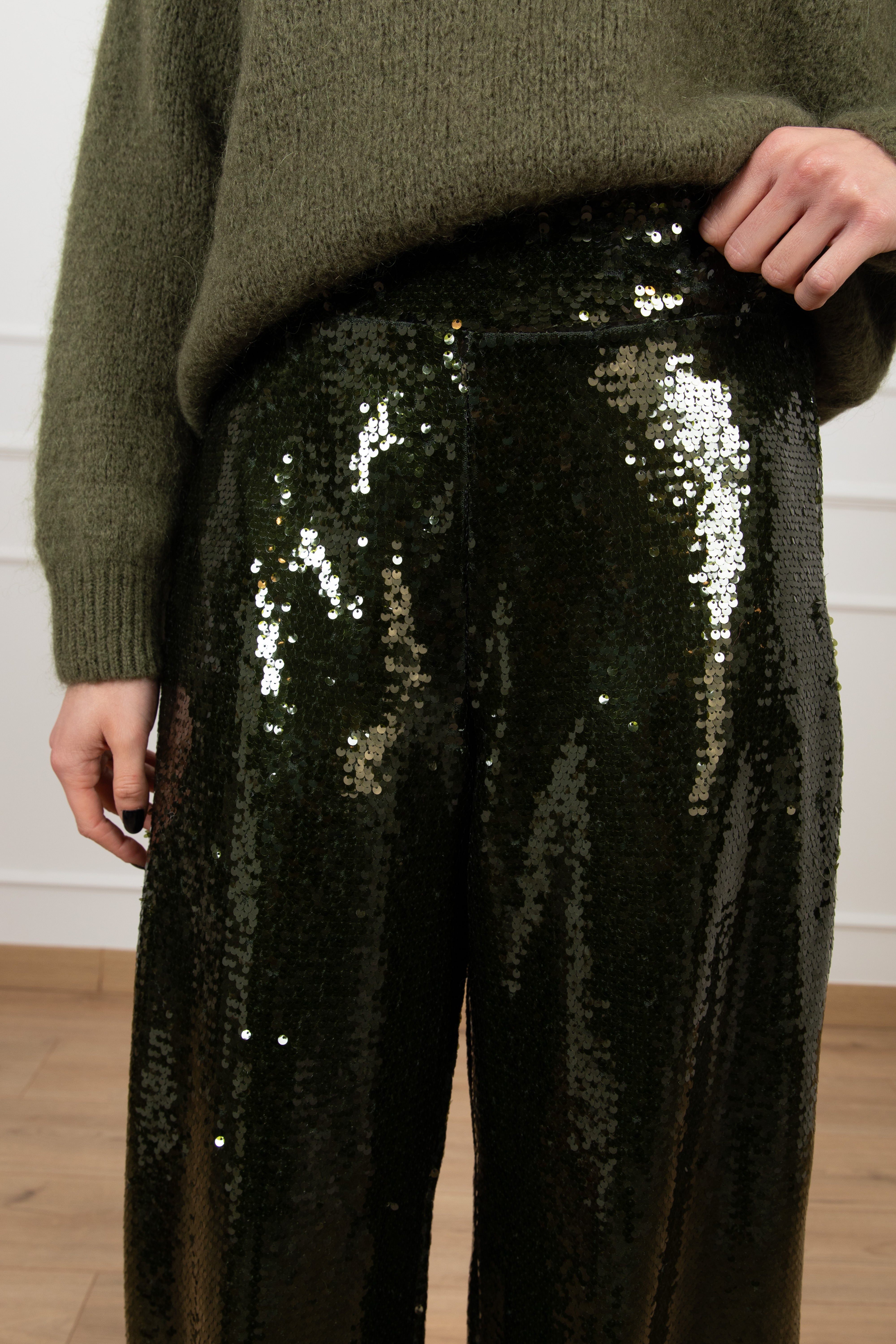 Pantalone egg-fit paillettes militare Tensione IN