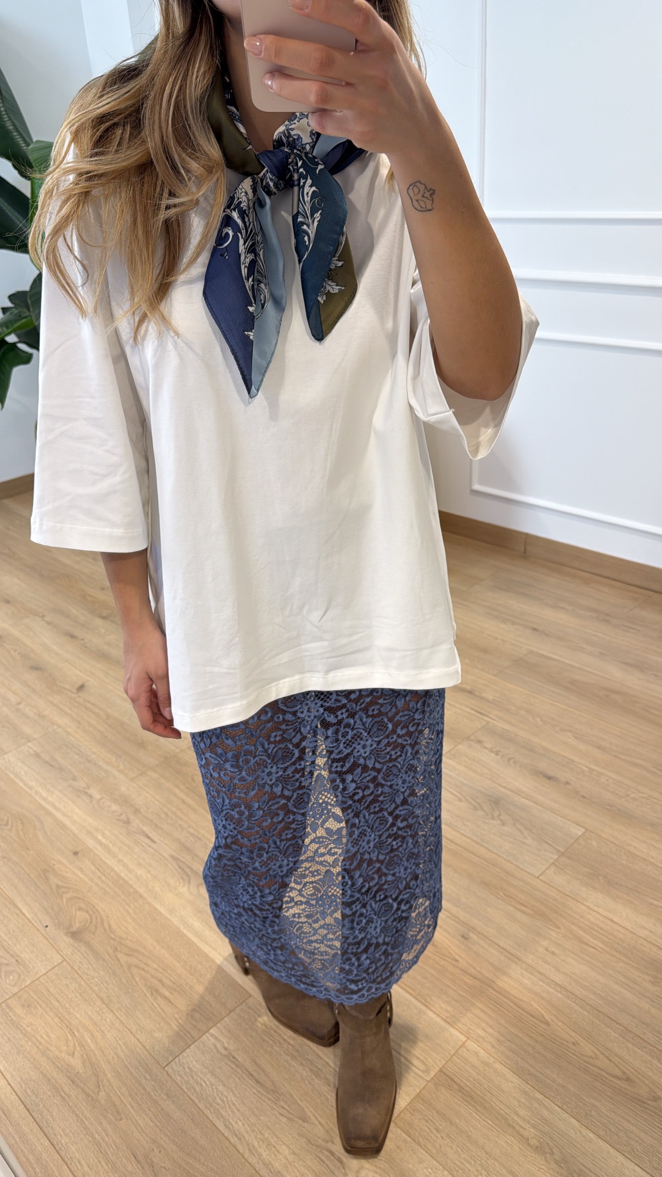 T-shirt over-size con foulard Susy Mix