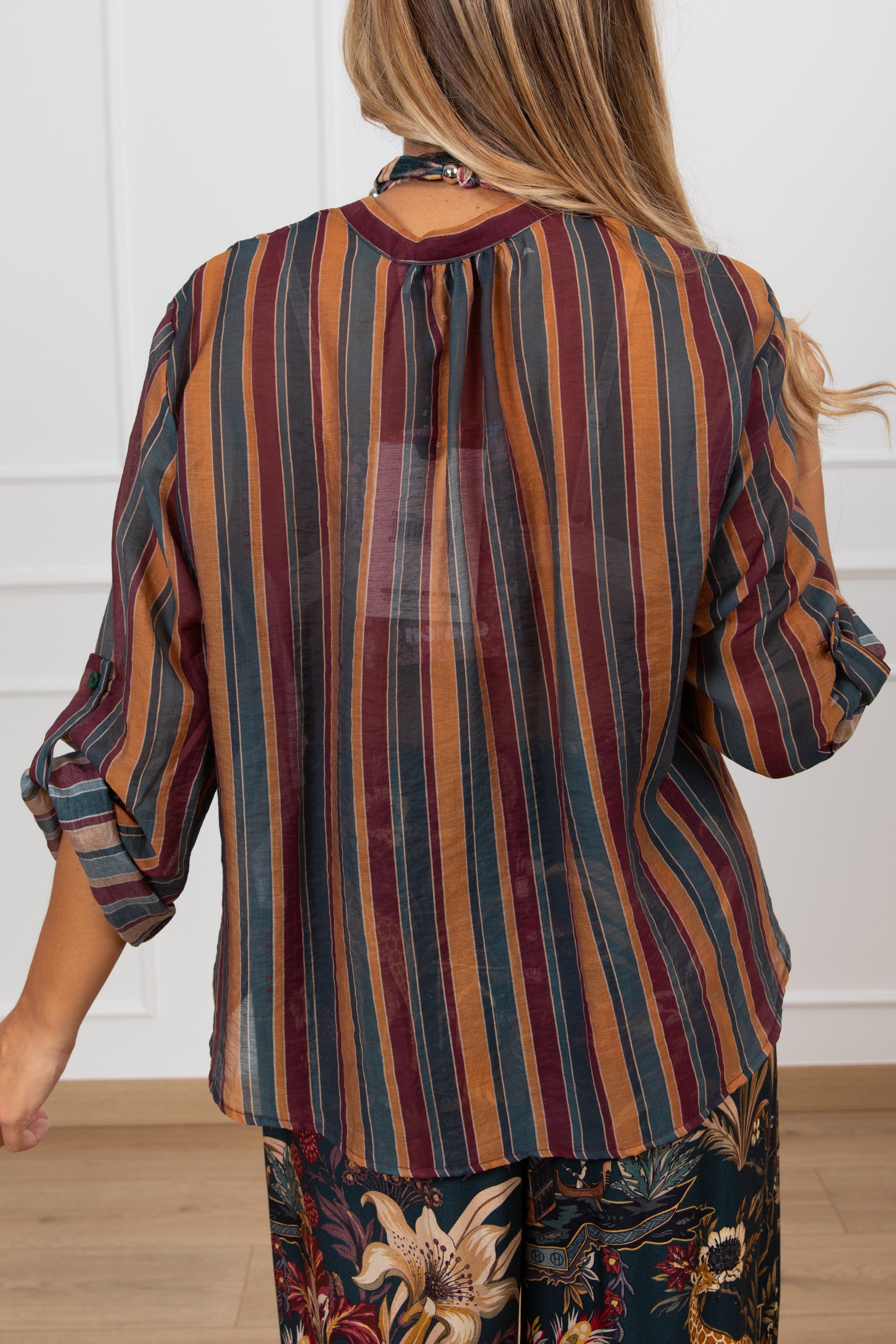Blusa a righe multicolor in lyocell con collana ciniglia Haveone