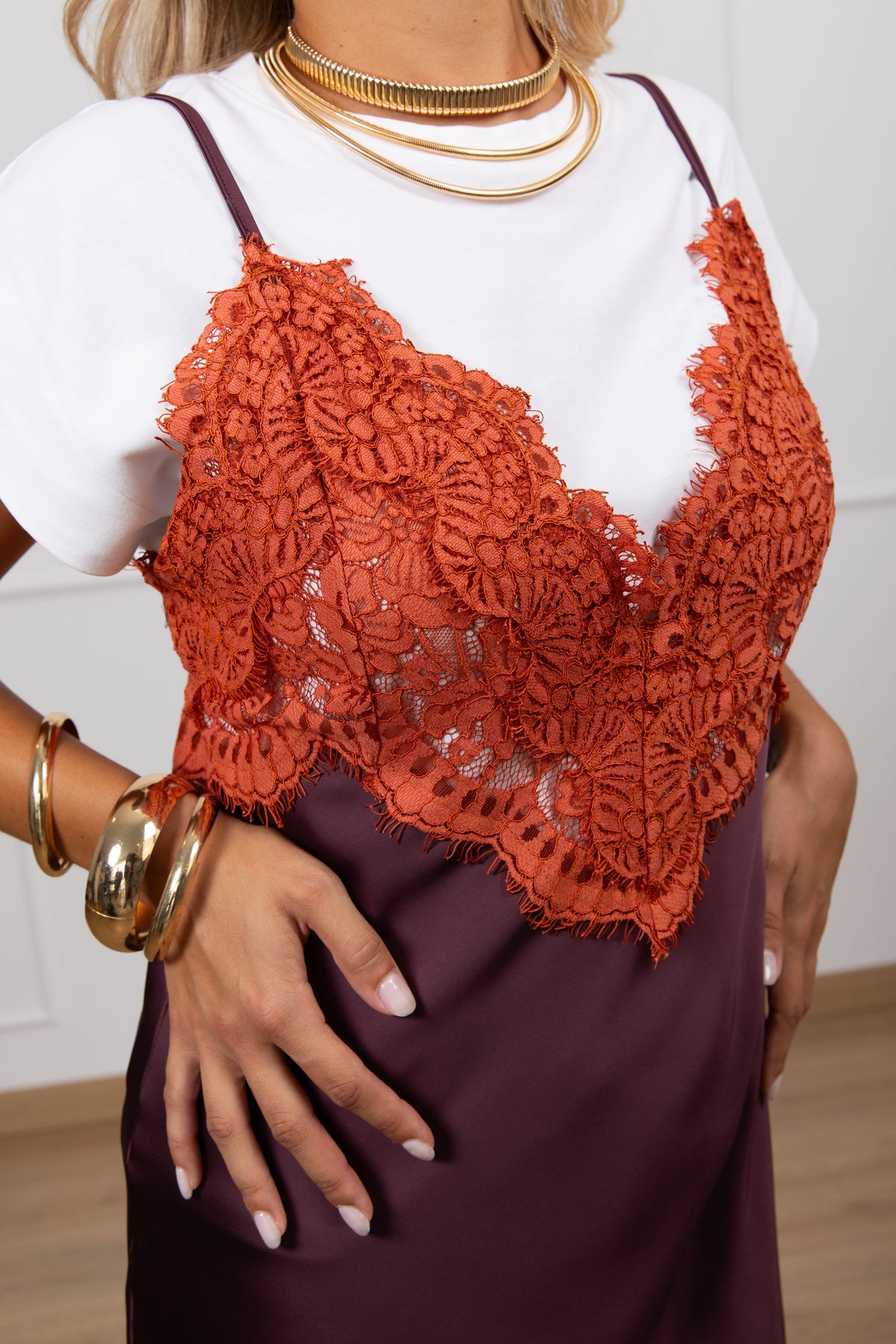 Abito lingerie bi-color in raso variante bordeaux Susy Mix