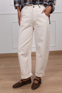 Jeans color egg-fit con elastico sul retro variante burro Tensione IN