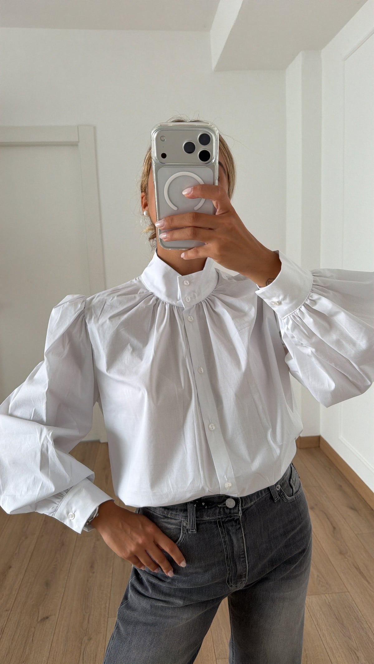 Camicia in popeline con colletto e arricciatura variante bianco Tensione IN