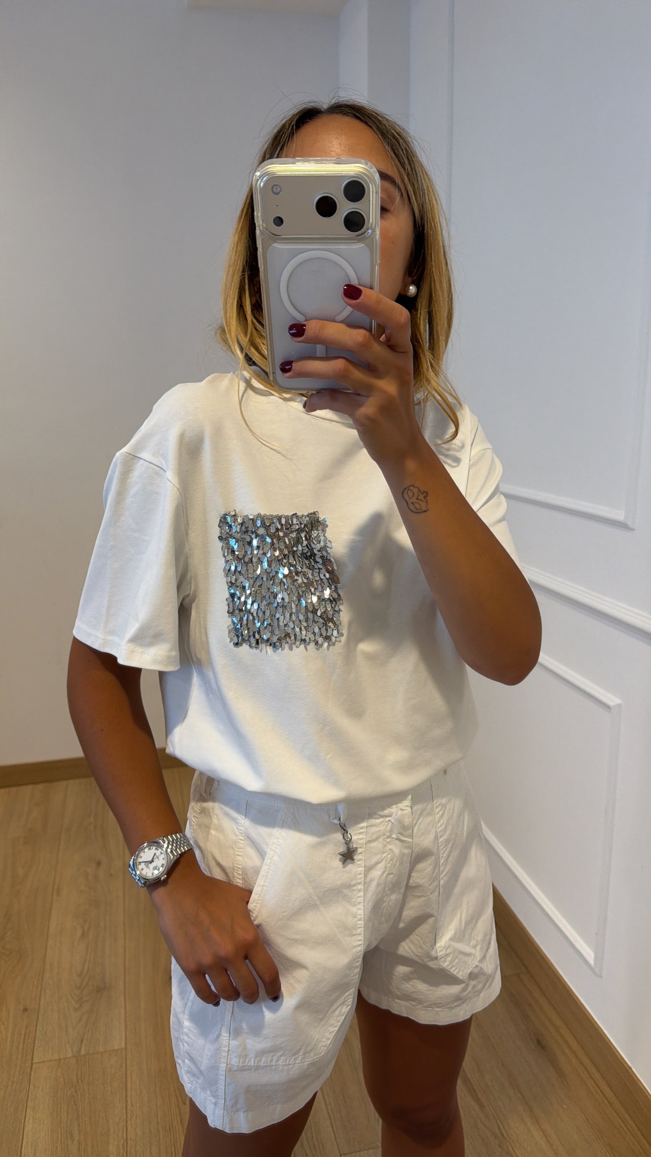 T-shirt con tasca paillettes Susy Mix