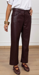 Pantalone Tom in eco-pelle variante bordeaux Motel